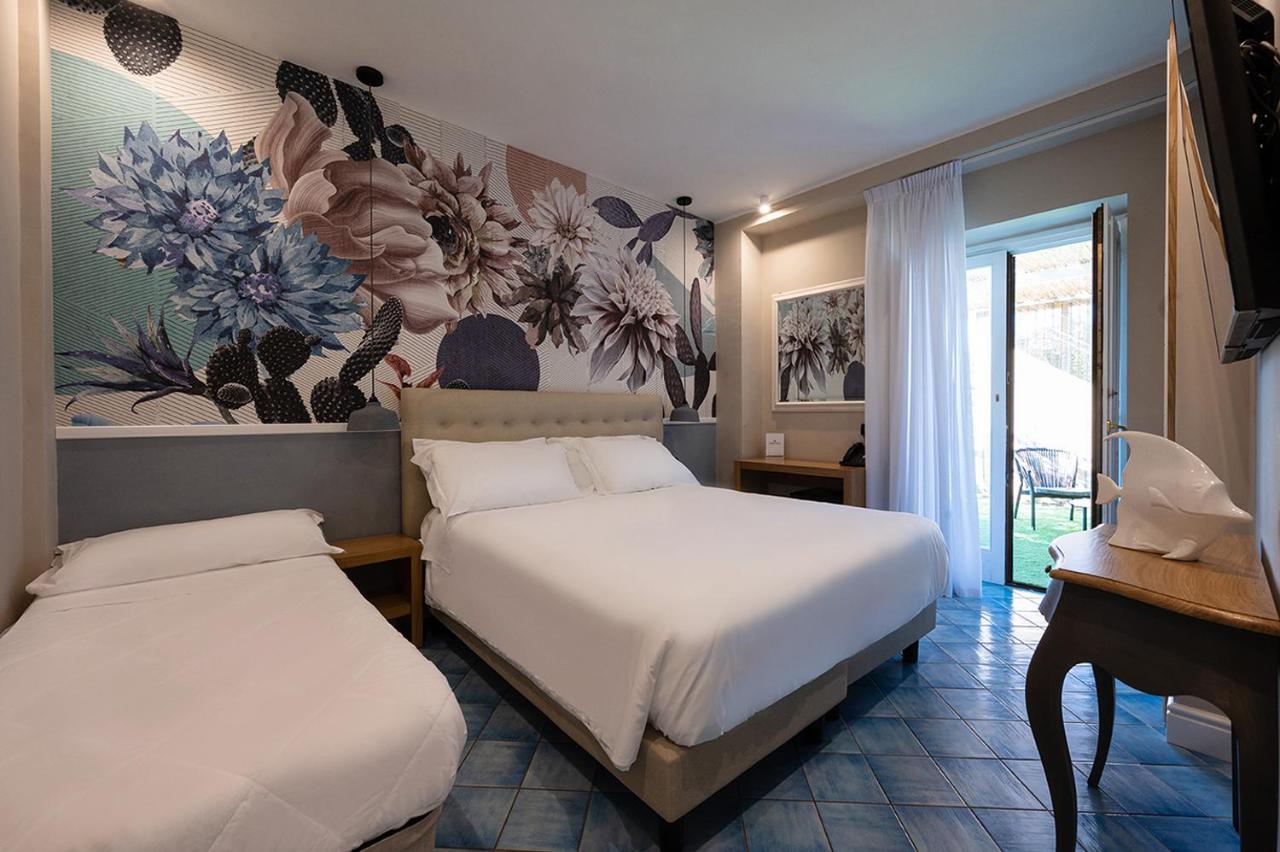 Hotel Sogaris Paestum Eksteriør billede