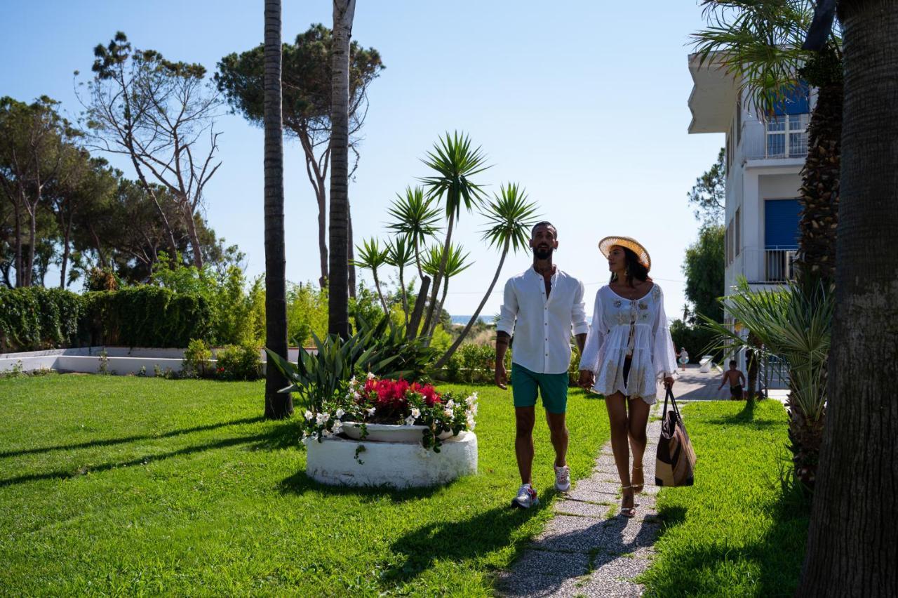 Hotel Sogaris Paestum Eksteriør billede